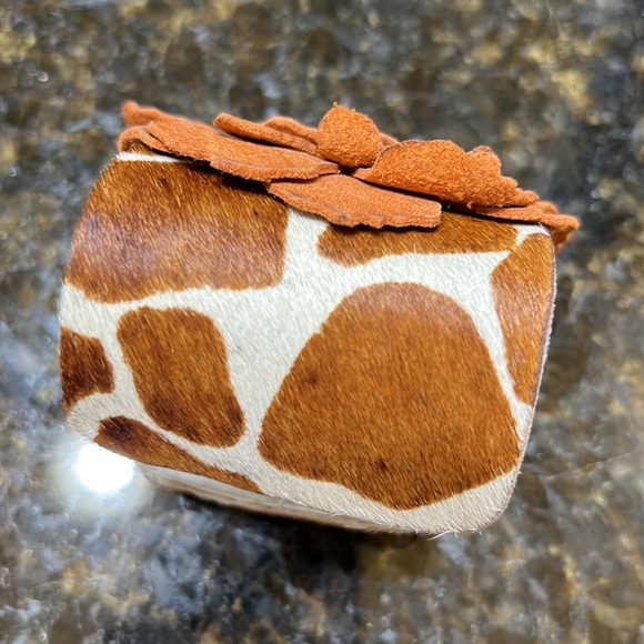Hide cuff with giraffe print, burnt orange suede flower with turquoise detail. - Picture 4 of 4